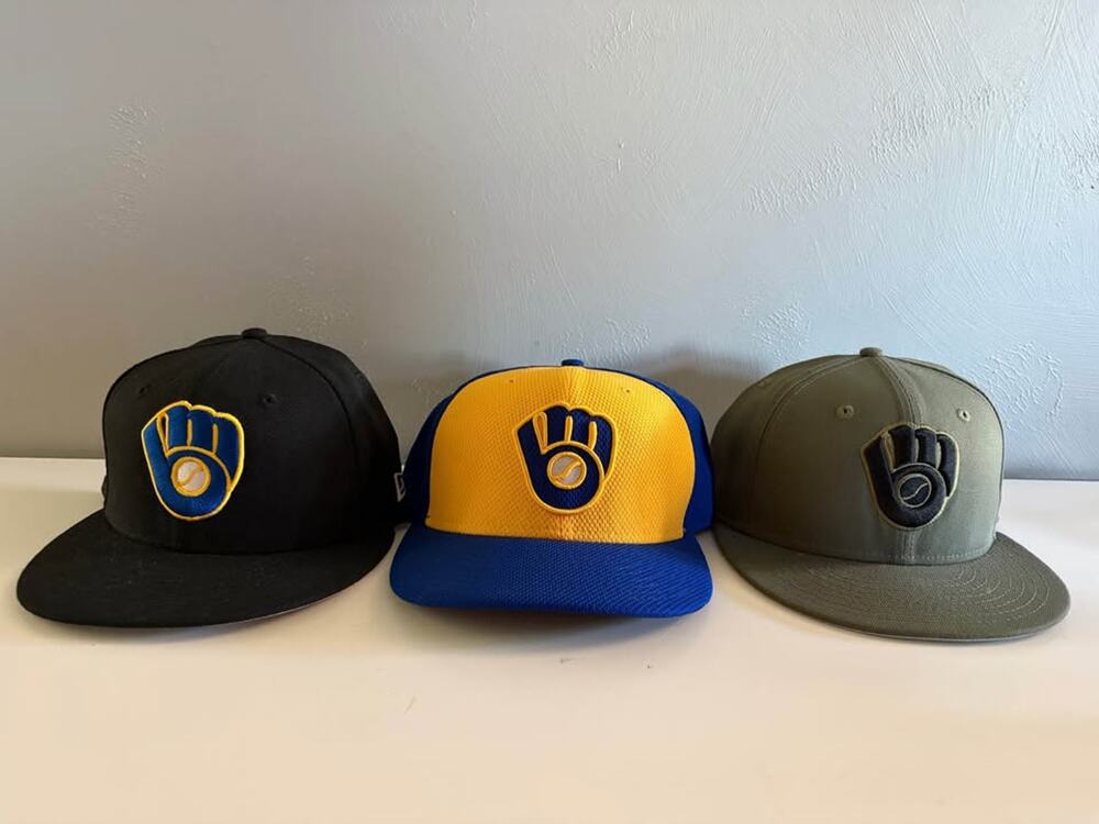 Lot 3 New Era 59FIFTY Milwaukee Brewers Hats Size 7 1/8 (0160)